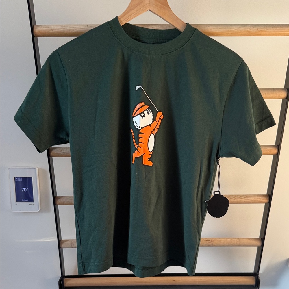 Boys Malbon tiger tee size L NWT